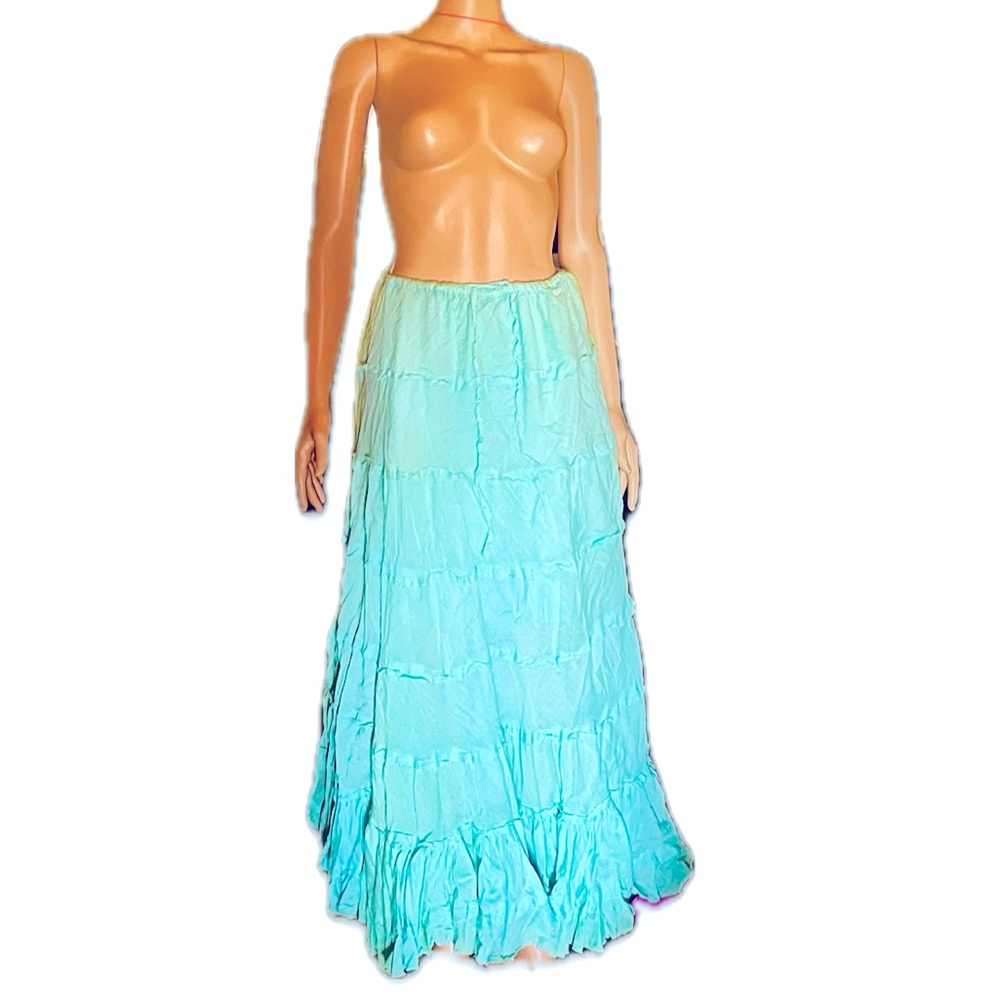 100 percent cotton ruffled maxi-skirt made in India VTG.